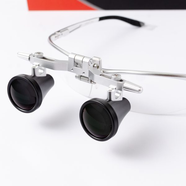 🎁 |BLACK FRIDAY| Eighteeth Brilliance Set - (Lupe + Softouch Svijetlo) (do 30.11.2025.)